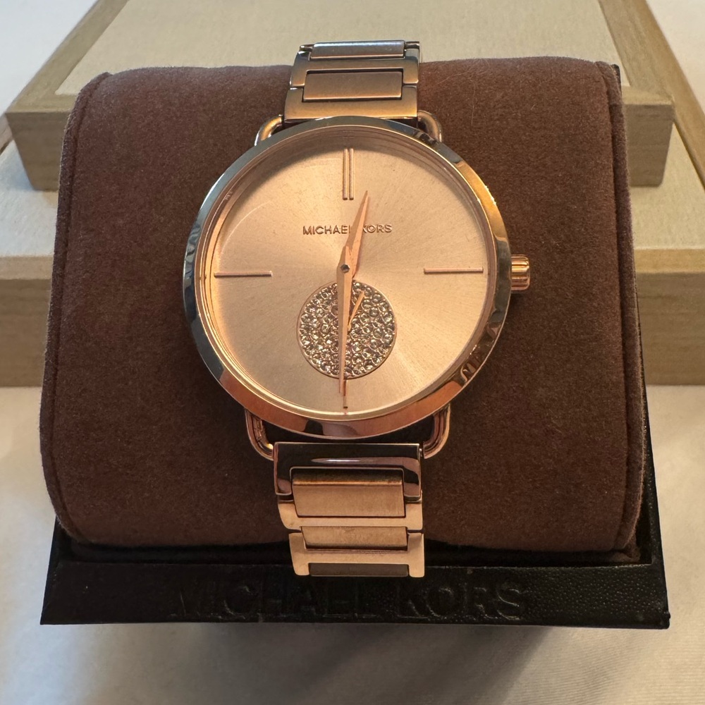 Michael Kors Woman’s Watch